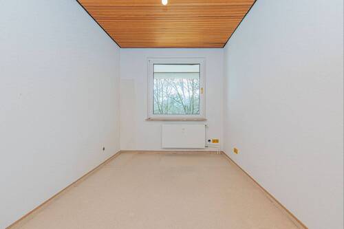 mögliches Arbeits-/ Gästezimmer - 