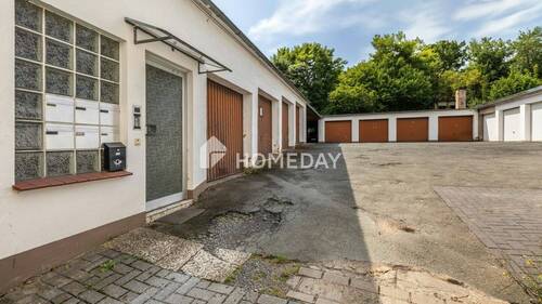 Garage - 