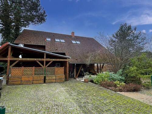 Vorderansicht mit Überdachung - Einfamilienhaus mit 152,00 m&sup2; in Torgelow zum Kaufen