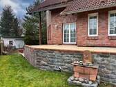 Rückansicht mit Terrasse - 
