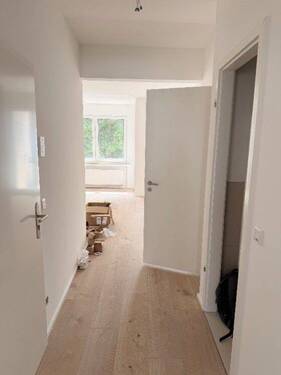Diele - 2 Zimmer Etagenwohnung in Düsseldorf