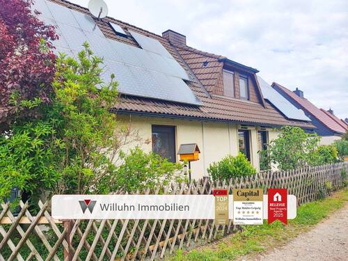 Titelbild - Photovoltaik, Kamin, Pool, Sauna & Doppelgarage - alles vereint in einem großzügigen Einfamilienhaus