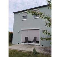 DHH in schöner und ruhiger Süd-West-Lage - Eichendorf Pitzling