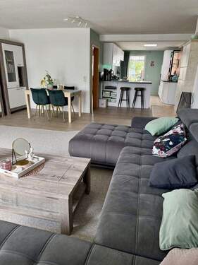 offener Wohn-/ Essbereich - 