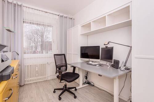 Arbeitszimmer - 