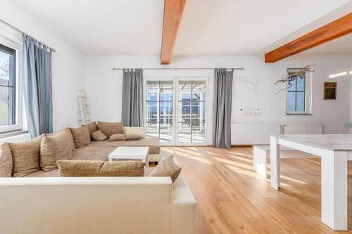 Wohnzimmer - 8 Zimmer Einfamilienhaus in Wusterhausen/Dosse