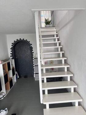 Bild 2 - 4 Zimmer Doppelhaushälfte zum Kaufen in Mainhardt-Geißelhardt