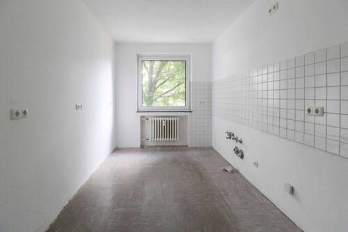 Küche 2.OG Mitte rechts - Etagenwohnung mit 60,50 m&sup2; in Duisburg zum Kaufen