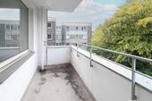 Balkon 2.OG Mitte rechts - 