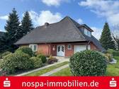 Blick von der Straße - Stilvolles Wohnhaus in der Kreisstadt Husum - ruhige Sackgassenlage mit 1.370m² Traumgrundstück