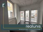Eingangsbereich - Schaufenster und Laufkundschaft perfekt kombiniert