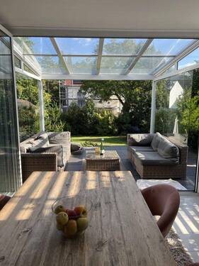 Wohnzimmer Verbindung Garten - Einfamilienhaus mit 160,70 m² in Hattersheim Okriftel zum Kaufen