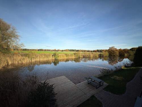 Blick auf den Metzensee - 