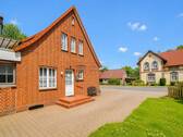 Seiteneingang - 1 Zimmer Mehrfamilienhaus, Wohnhaus zum Kaufen in Ihlienworth