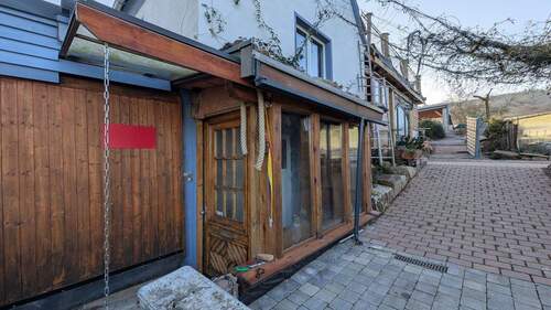 überdachter Eingang KG - 