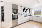 Küche - 4 Zimmer Mehrfamilienhaus, Wohnhaus zum Kaufen in Seevetal