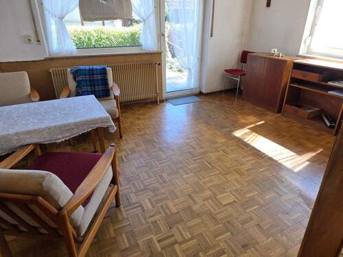 Massives Stäbchenparkett 01.jpg - 