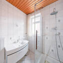 Tageslichtbad mit Dusche im 2. OG - 