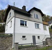 Modernisiertes freistehendes Einfamilienhaus mit Garten und Terrasse in ruhiger Lage - Ludwigsstadt Lauenstein