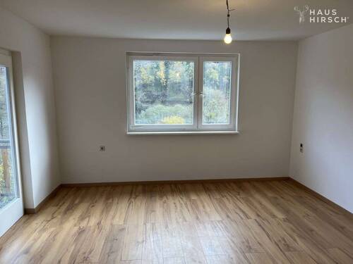 Wohnzimmer - 4 Zimmer Einfamilienhaus in Ludwigsstadt