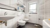 1. OG Badezimmer 1 - 