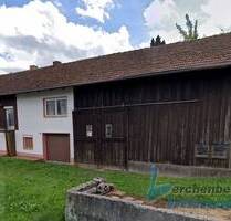 *** Älteres Wohnhaus mit Stall in Aholming ***