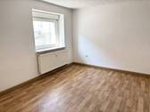02 Wohnen.jpeg - 2 Zimmer Etagenwohnung zur Miete in Riesa