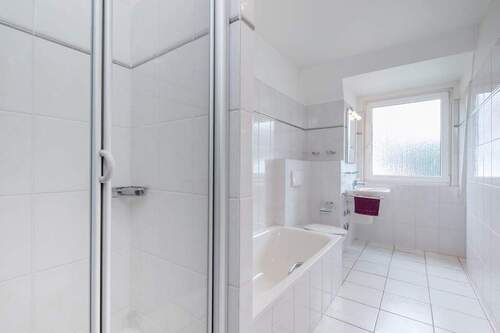 Vollbad mit Fenster - 