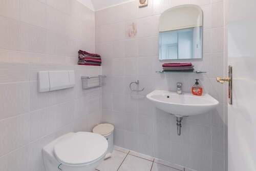 Praktisches Gäste-WC - 