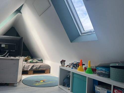 Zimmer Dachgeschoss
- 