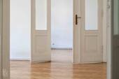 Flügeltür - Bezugsfreie 3-Zimmer-Wohnung in begehrter Wilmersdorfer Lage