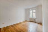 Zimmer - 3 Zimmer Etagenwohnung zum Kaufen in Berlin