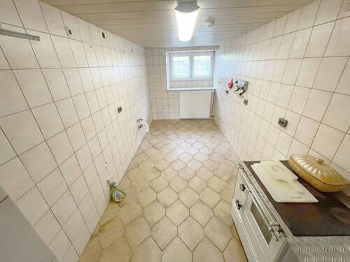 Küche EG - Einfamilienhaus mit 180,00 m&sup2; in Schillingen zum Kaufen