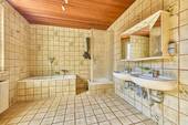 OG Badezimmer - 