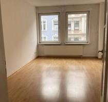 Schöne helle 2-Zimmer Wohnung mit guter Verkehrsanbindung - Hannover List