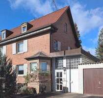 Charmante 1-Familien-Doppelhaushälfte in attraktiver, zentraler Lage! - Böblingen