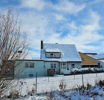 großes Grundstück und Haus für große Familie mit Doppelgarage, Werkstatt, Nutzgarten - Riedenheim