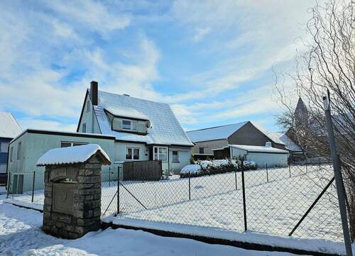 Garten Hof Westseite - 7 Zimmer Einfamilienhaus zum Kaufen in Riedenheim