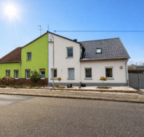 Modernisiert & großzügig: Haus mit Kamin, offener Küche und 2 Bädern - Ketzin/Havel