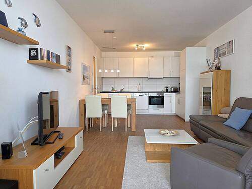 Wohn-, Kochzimmer,-Esszimmer - Etagenwohnung mit 57,00 m&sup2; in Ostseebad Binz zum Kaufen