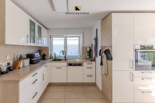 ...und Einbauküche... - 