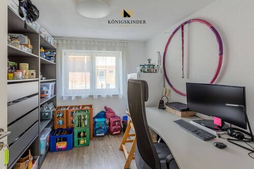 und einem separaten Zimmer... - 