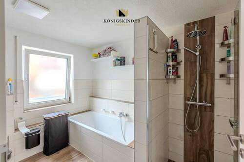 ...Badezimmer mit... - 