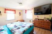 Schlafzimmer 1. OG - 