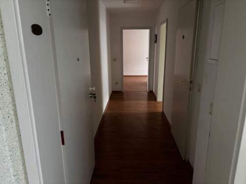 Flur.jpg - 2 Zimmer Etagenwohnung in Hamm
