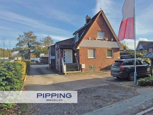 Titelbild - Hamburg-Kirchwerder Faktor 11,21 - fach: 'Wohn- und Geschäftshaus mit Hoffläche und Werkstatt'