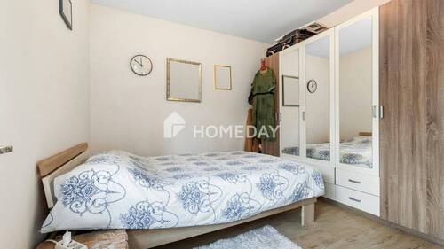 Elternschlafzimmer 1 - 