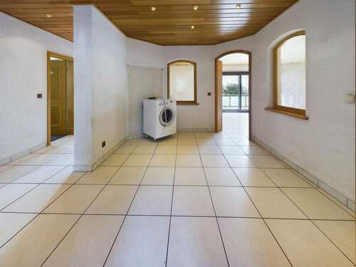 Diele EG - Mehrfamilienhaus, Wohnhaus mit 387,00 m&sup2; in Bürstadt zum Kaufen