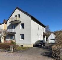 Gepflegtes Dreifamilienhaus in zentraler und ruhiger Wohnlage von Detmold-Pivitsheide