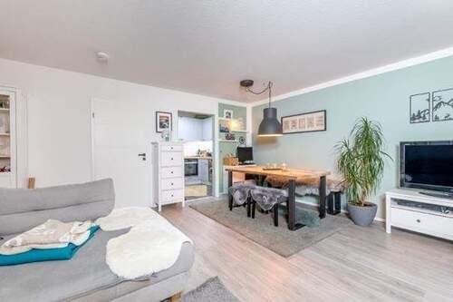 … mit direktem Zugang … - 